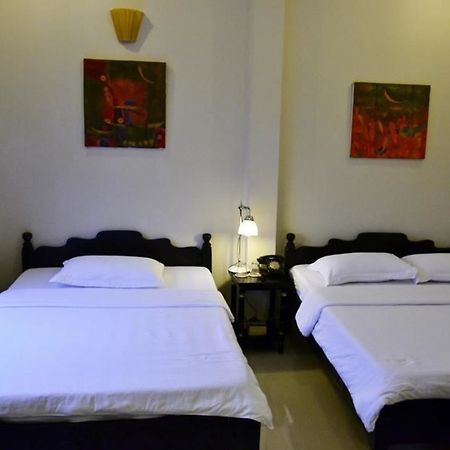 Hue Nino Hotel Luaran gambar